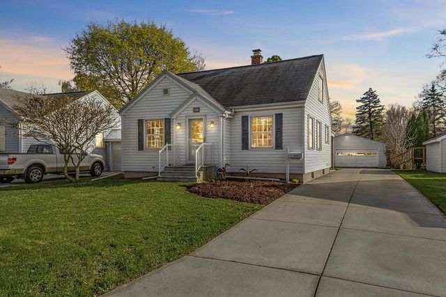 1260 MCCORMICK STREET, Green Bay, WI 54301
