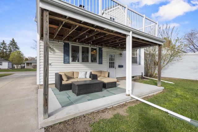1260 MCCORMICK STREET, Green Bay, WI 54301