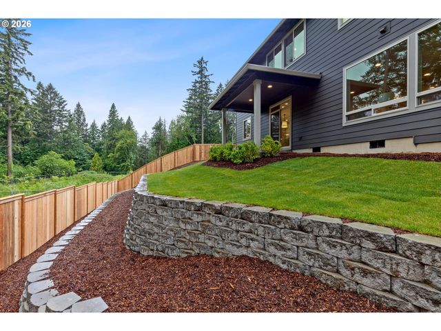 14167 Se Iseli Ln, Clackamas, OR 97015