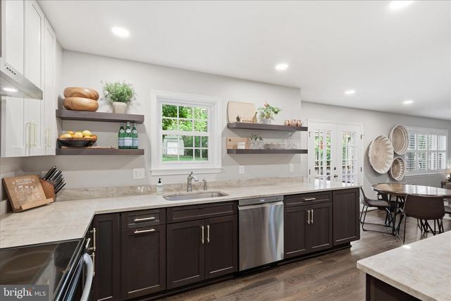 5208 RUFFNER WOODS CT, Burke, VA 22015