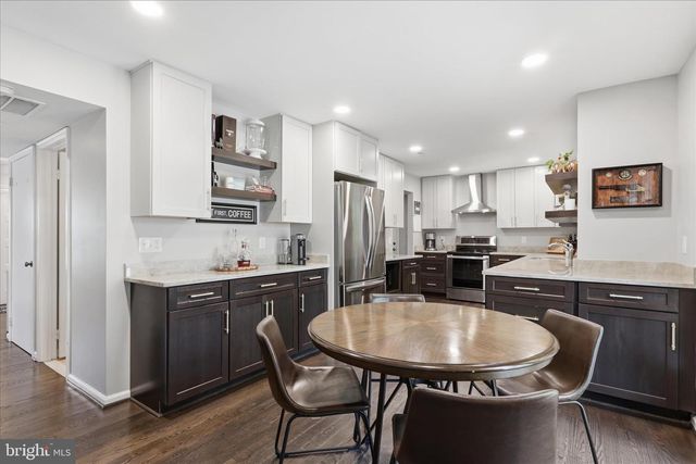 5208 RUFFNER WOODS CT, Burke, VA 22015