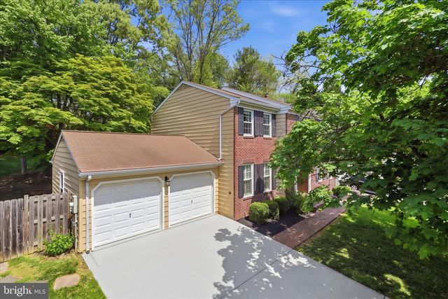 5208 RUFFNER WOODS CT, Burke, VA 22015