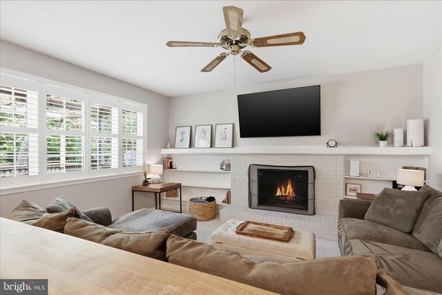5208 RUFFNER WOODS CT, Burke, VA 22015
