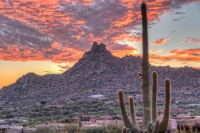 10585 E CRESCENT MOON Drive 45, Scottsdale, AZ 85262