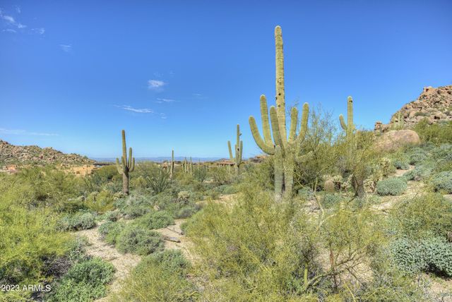 10585 E CRESCENT MOON Drive 45, Scottsdale, AZ 85262