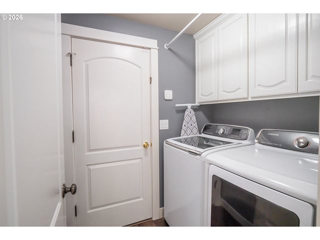 88099 LINDSAY Ln, Veneta, OR 97487