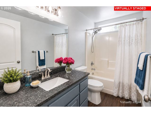 88099 LINDSAY Ln, Veneta, OR 97487