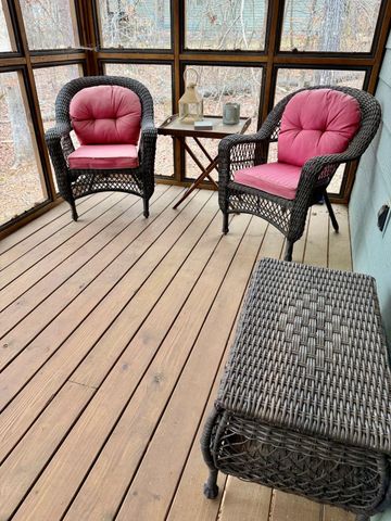 200 CHVAL DR, Counce, TN 38326