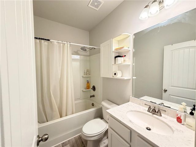5100 Woodline View Circle, Auburn, GA 30011