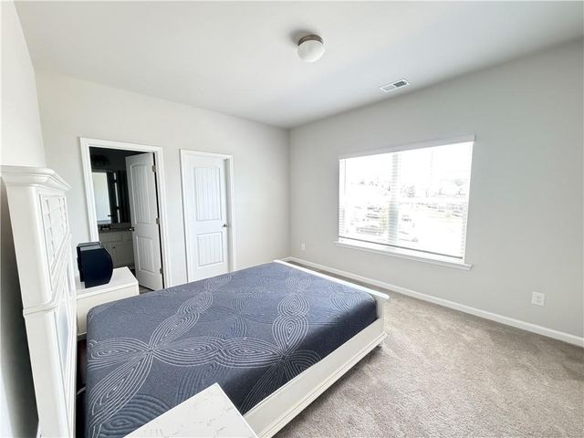 5100 Woodline View Circle, Auburn, GA 30011