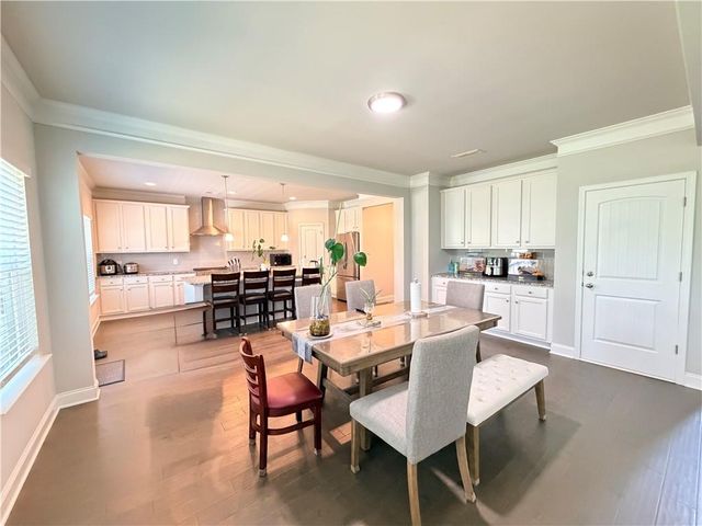 5100 Woodline View Circle, Auburn, GA 30011