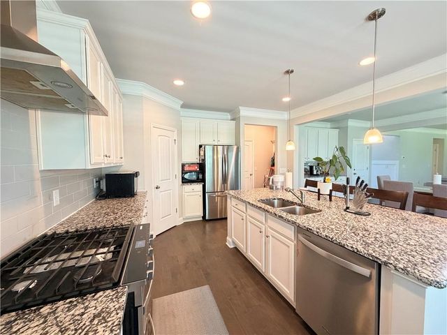 5100 Woodline View Circle, Auburn, GA 30011