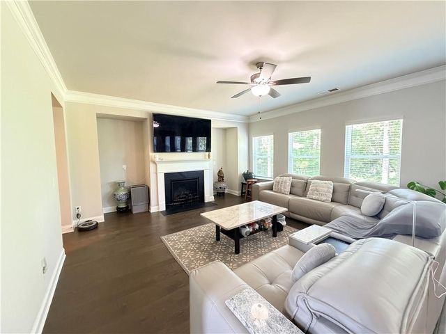 5100 Woodline View Circle, Auburn, GA 30011