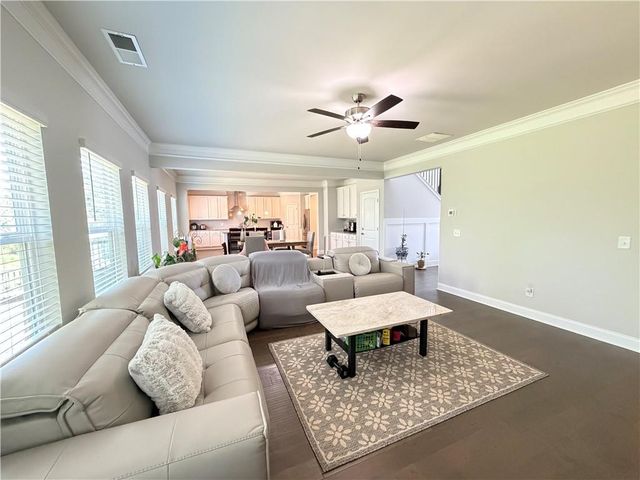 5100 Woodline View Circle, Auburn, GA 30011
