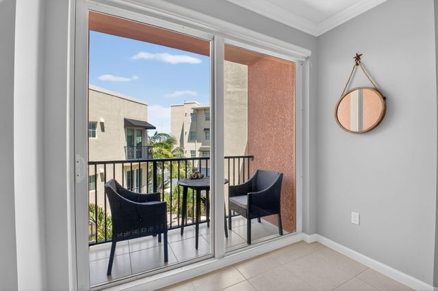 225 NE 1st Street 415, Delray Beach, FL 33444