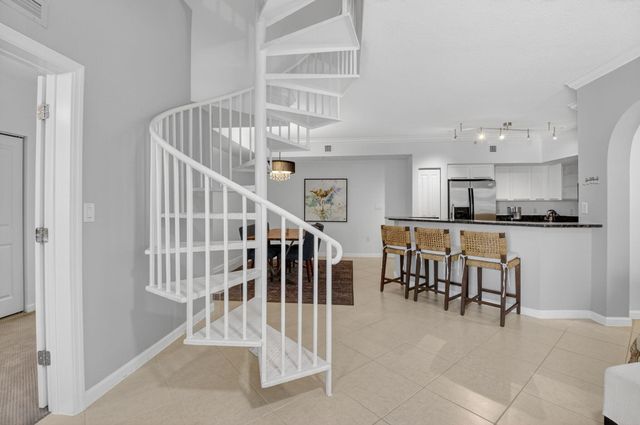 225 NE 1st Street 415, Delray Beach, FL 33444