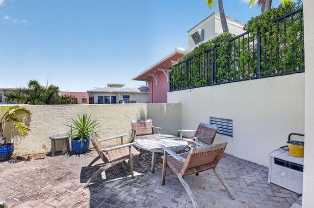 225 NE 1st Street 415, Delray Beach, FL 33444