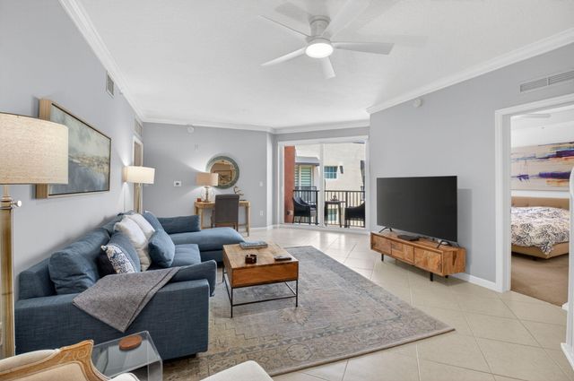 225 NE 1st Street 415, Delray Beach, FL 33444