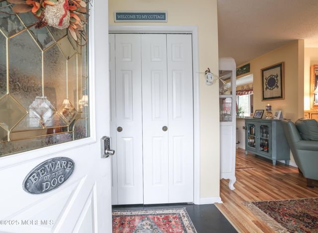 13 Sequoia Court, Barnegat, NJ 08005