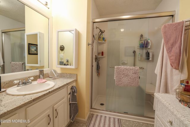 13 Sequoia Court, Barnegat, NJ 08005