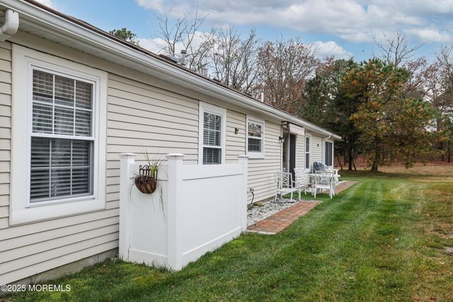 13 Sequoia Court, Barnegat, NJ 08005