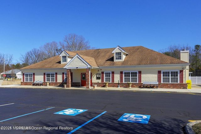 13 Sequoia Court, Barnegat, NJ 08005