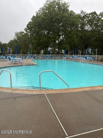 13 Sequoia Court, Barnegat, NJ 08005