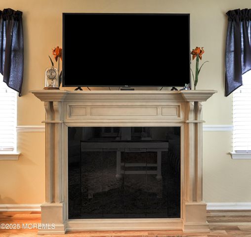 13 Sequoia Court, Barnegat, NJ 08005