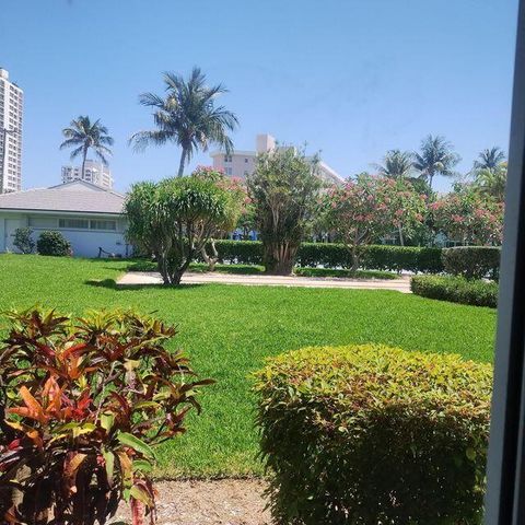 2730 Banyan Road 1, Boca Raton, FL 33432