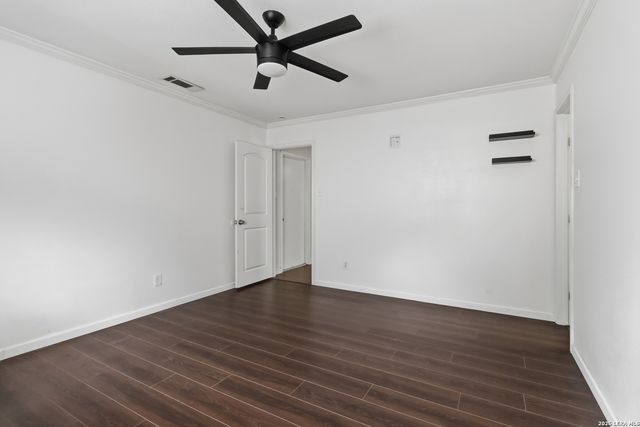 7619 PIPERS SWAN ST, San Antonio, TX 78251