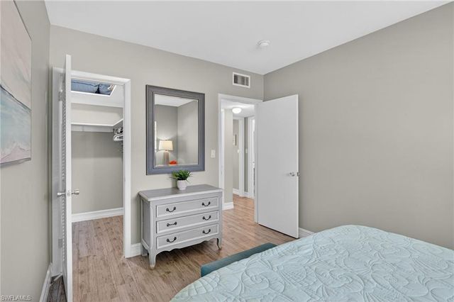 421 12th AVE S A1, Naples, FL 34102