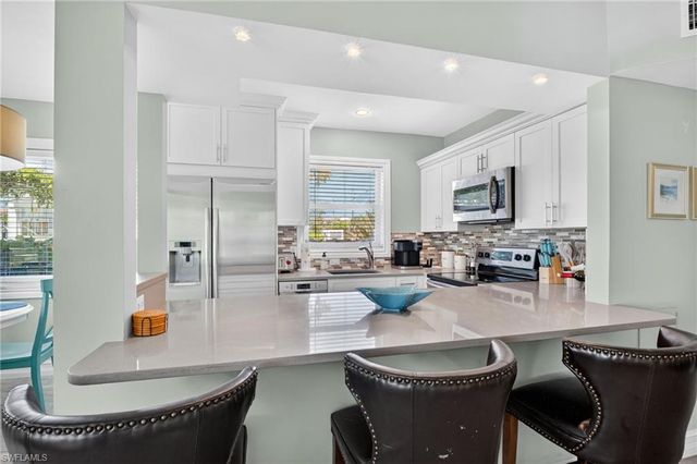 421 12th AVE S A1, Naples, FL 34102