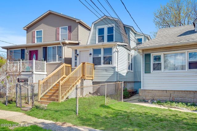 3 Monmouth Avenue, North Middletown, NJ 07748