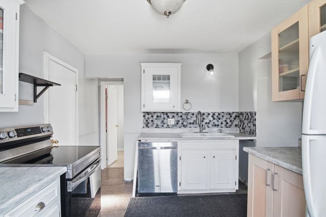 1123 W York Ave, Spokane, WA 99205