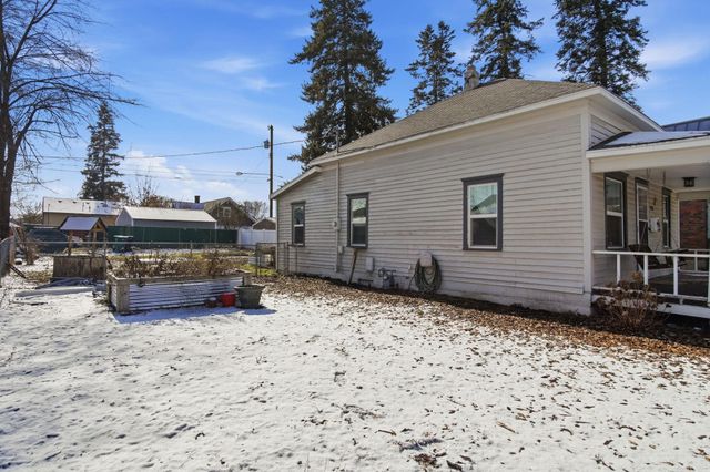 1123 W York Ave, Spokane, WA 99205