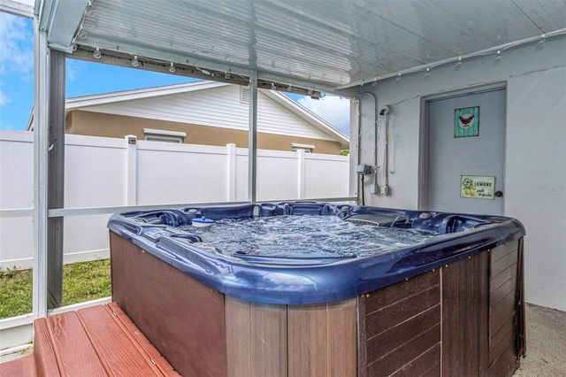 6842 62ND AVENUE N, Pinellas Park, FL 33781
