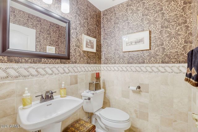 7576 E TAILFEATHER Drive, Scottsdale, AZ 85255