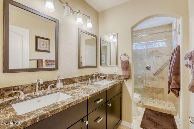 7576 E TAILFEATHER Drive, Scottsdale, AZ 85255