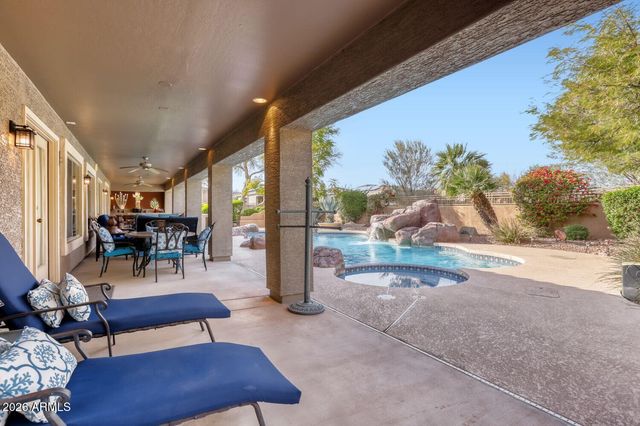 7576 E TAILFEATHER Drive, Scottsdale, AZ 85255