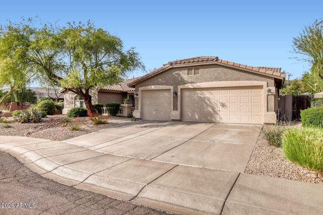 7576 E TAILFEATHER Drive, Scottsdale, AZ 85255