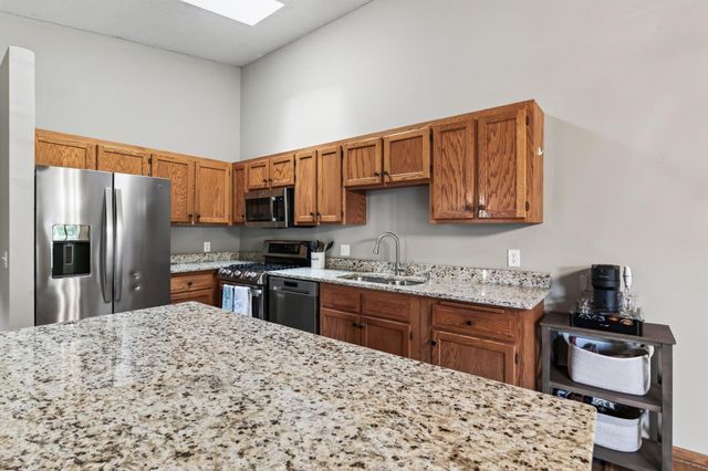 6865 Romeo Road, Woodbury, MN 55125