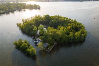 12700 Onion Island NE, Millersport, OH 43046