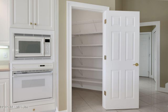 196 GOVERNORS Road, Ponte Vedra Beach, FL 32082