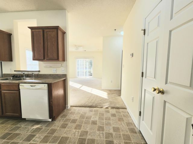 2080 Cross Gate Blvd Unit 105, Myrtle Beach, SC 29575