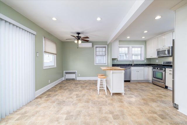 25 Aldred Avenue 1, Rockville Centre, NY 11570