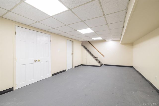 25 Aldred Avenue 1, Rockville Centre, NY 11570