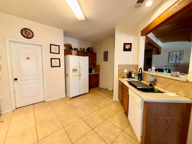 3601 WAGON WHEEL Street SW, Los Lunas, NM 87031