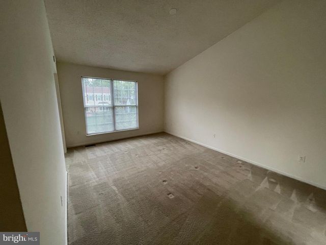 2807 WHITE BIRCH CT, Woodbridge, VA 22192