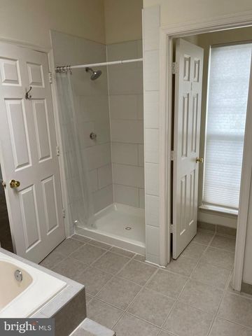 2807 WHITE BIRCH CT, Woodbridge, VA 22192