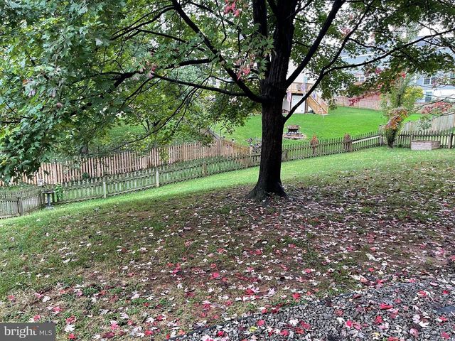 2807 WHITE BIRCH CT, Woodbridge, VA 22192